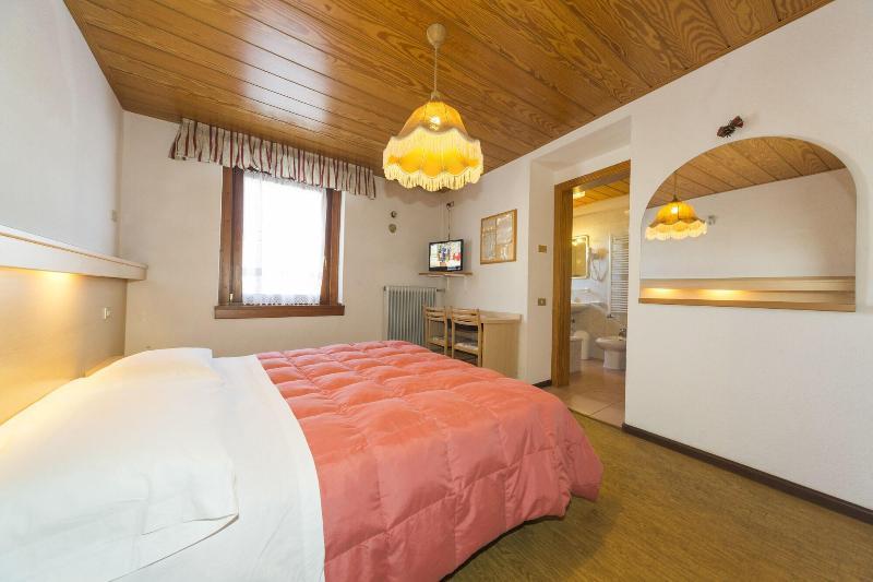 Hotel Trentino フォルガリーア エクステリア 写真