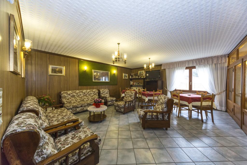 Hotel Trentino フォルガリーア エクステリア 写真