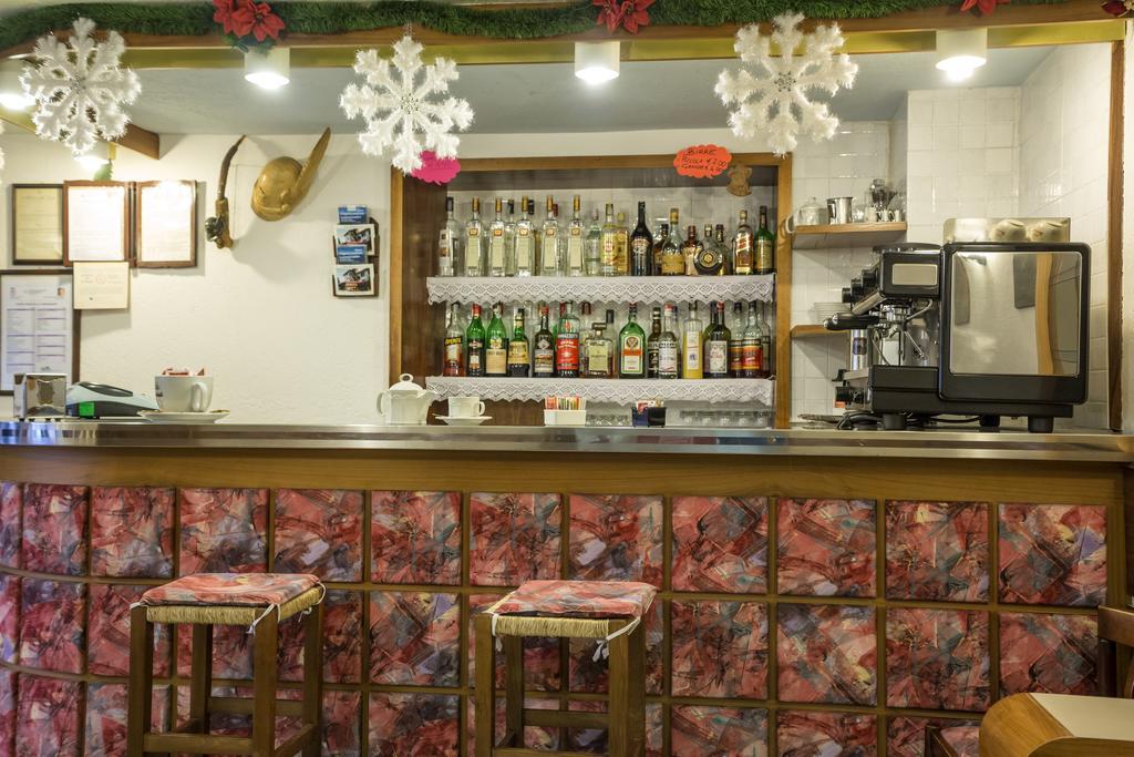Hotel Trentino フォルガリーア エクステリア 写真