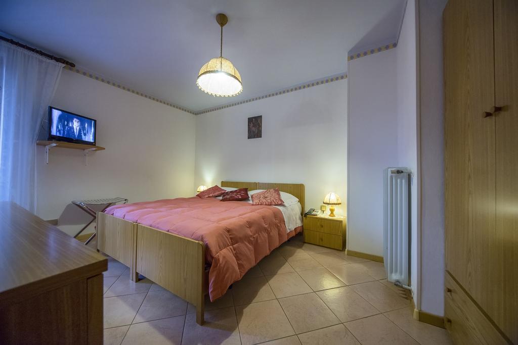 Hotel Trentino フォルガリーア エクステリア 写真